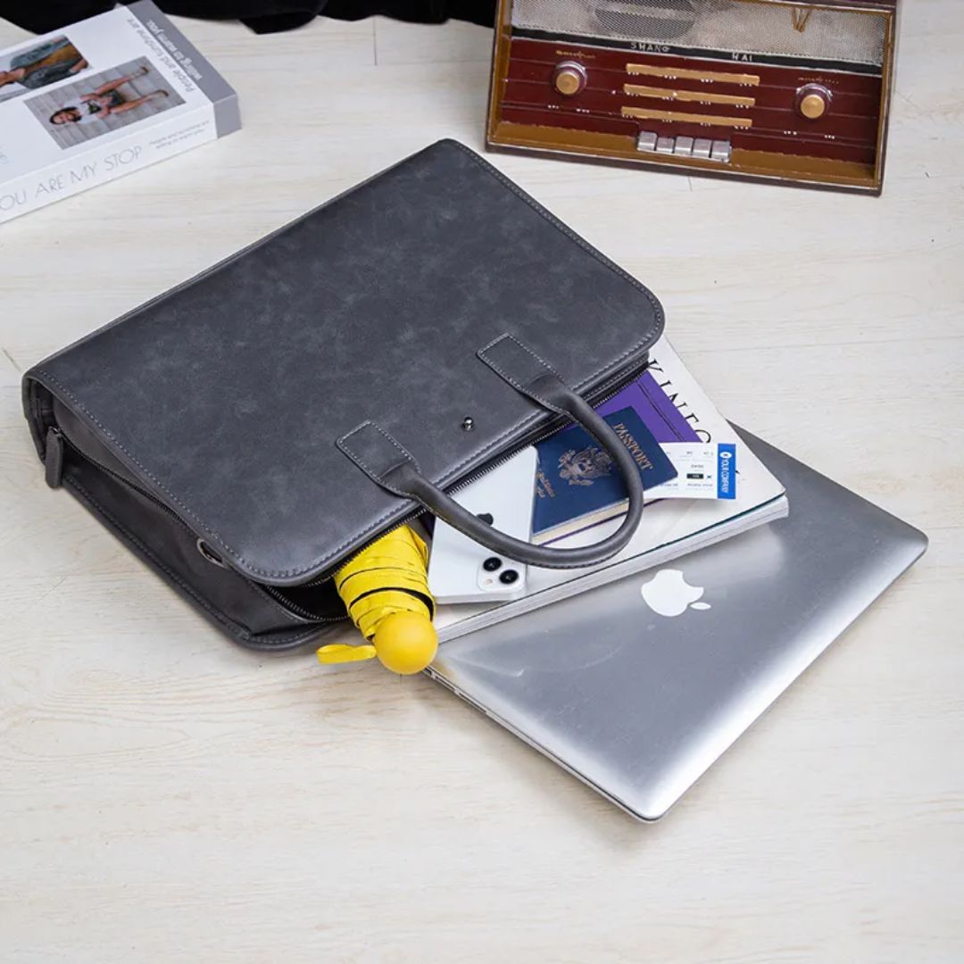 Herren Aktentasche ⎜ Stylische Handtasche aus Kunstleder für den Alltag mit praktischen Tragegriffen