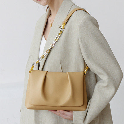 Schultertasche aus weichem Material ⎜ Vielseitig und stylisch für jeden Anlass