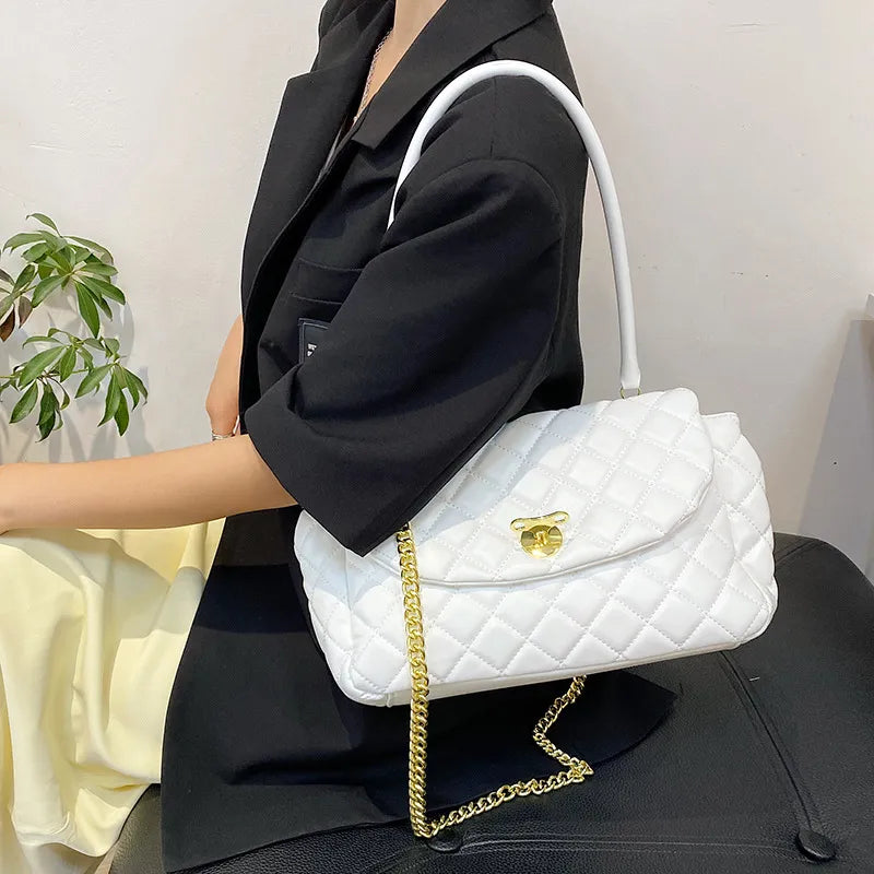 Schultertasche für Damen ⎜ Modische Handtasche im Rauten-Design mit goldener Kette und praktischem Verschluss