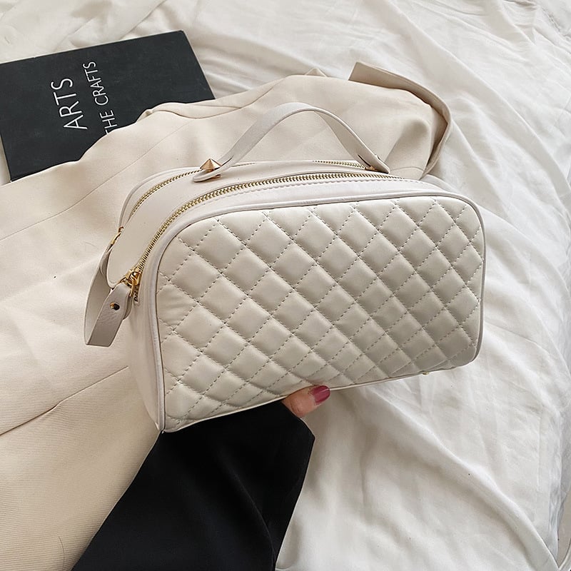 Kosmetiktasche für Damen ⎜ Steppdesign in Rautenoptik mit großer Kapazität und praktischem Tragegriff