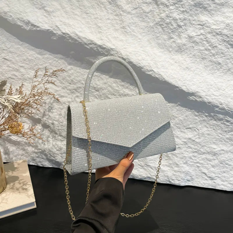 Glitzernde Handtasche für Damen ⎜ Elegante Schultertasche mit funkelndem Design und Kettenriemen