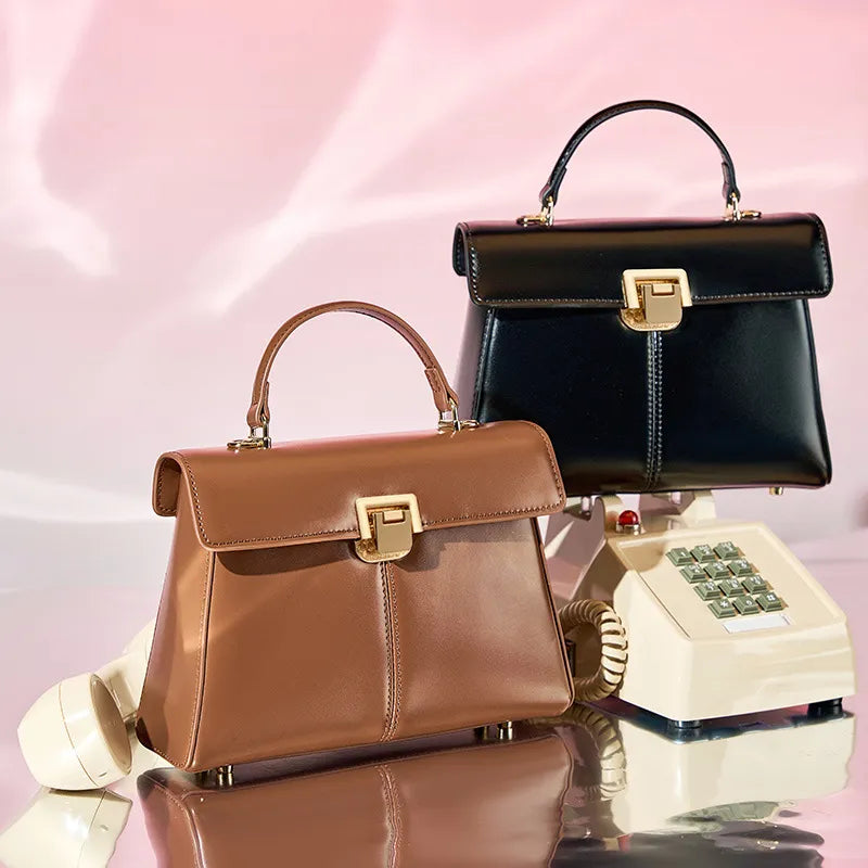 Leder-Handtasche für Damen ⎜ Elegante Schultertasche mit praktischem Verschluss und kompaktem Design