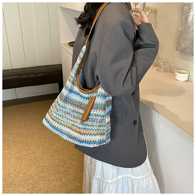 Häkeltasche für Damen ⎜ Bunte Schultertasche aus Baumwolle mit praktischer Zusatztasche