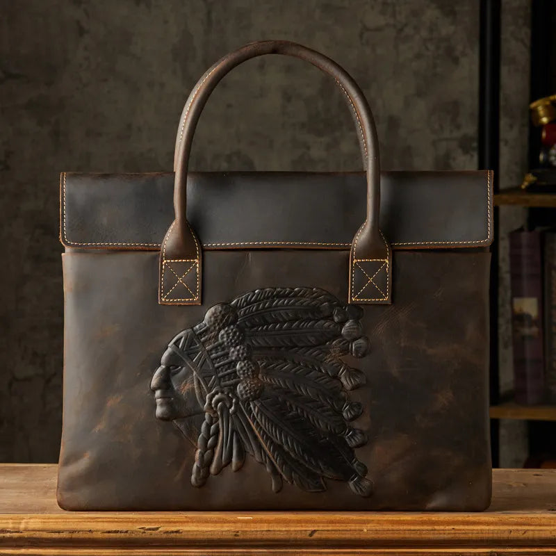Laptoptasche aus Echtleder ⎜ Stilvolle Aktentasche mit Prägung und praktischen Tragegriffen