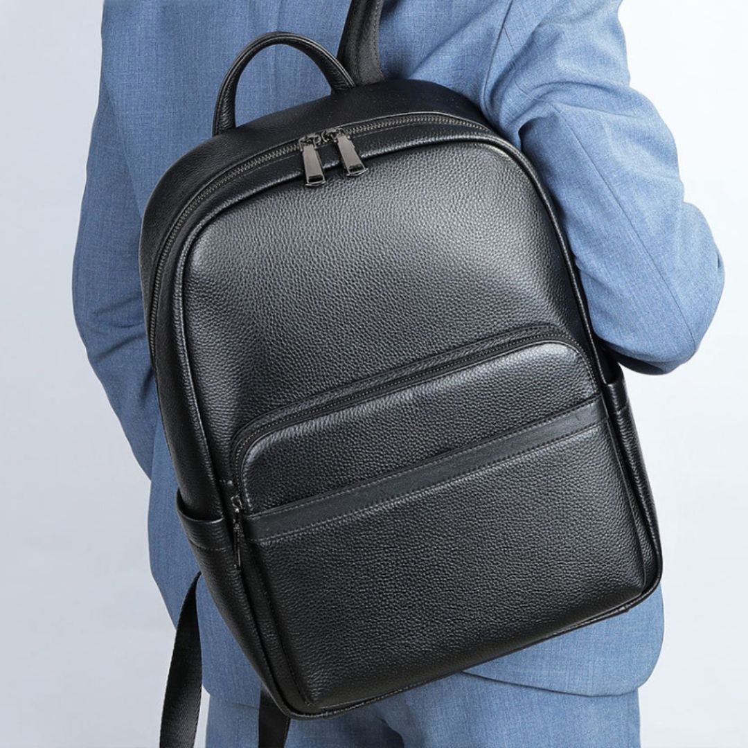 Leder Rucksack für Herren ⎜ Eleganter und geräumiger Business-Rucksack für Arbeit und Reisen
