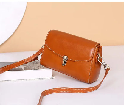 Kleine Leder Umhängetasche ⎜ Elegantes, praktisches Design für den Alltag