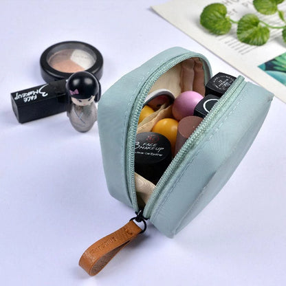 Kosmetiktasche für Damen ⎜ Schlichte Make-up Tasche mit Reißverschluss und praktischer Aufbewahrung
